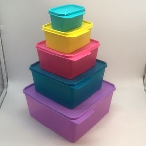 NewTupperware Keep Tabs Nesting Square Storage Containers Set of 5